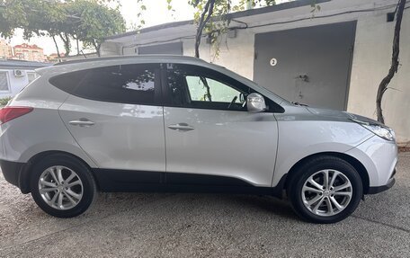 Hyundai ix35 I рестайлинг, 2013 год, 1 550 000 рублей, 4 фотография