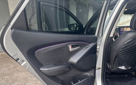 Hyundai ix35 I рестайлинг, 2013 год, 1 550 000 рублей, 10 фотография
