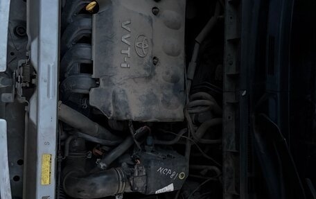 Toyota bB I рестайлинг, 2001 год, 450 000 рублей, 8 фотография