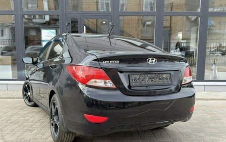 Hyundai Solaris II рестайлинг, 2011 год, 590 000 рублей, 2 фотография