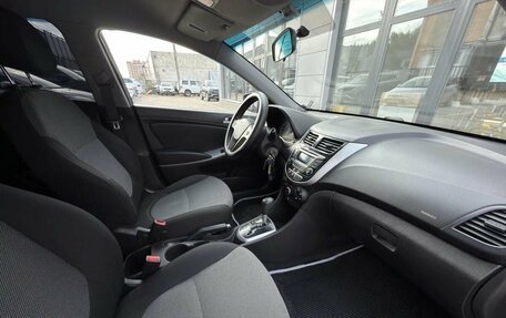 Hyundai Solaris II рестайлинг, 2011 год, 590 000 рублей, 19 фотография