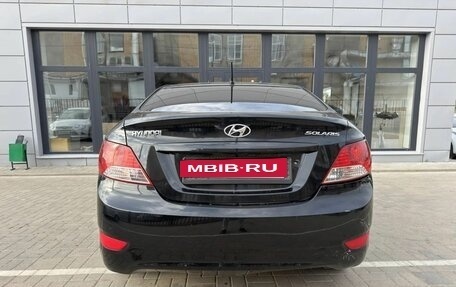 Hyundai Solaris II рестайлинг, 2011 год, 590 000 рублей, 22 фотография