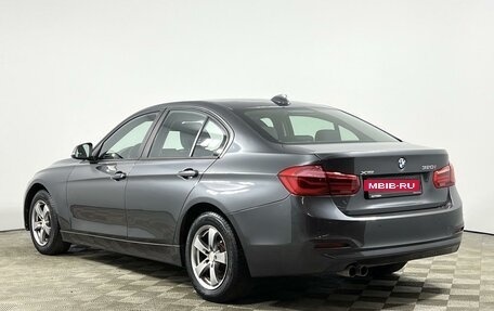 BMW 3 серия, 2018 год, 1 380 200 рублей, 2 фотография