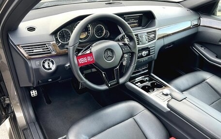 Mercedes-Benz E-Класс, 2012 год, 1 520 000 рублей, 24 фотография