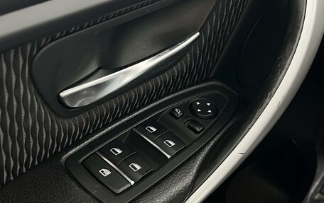 BMW 3 серия, 2018 год, 1 380 200 рублей, 17 фотография