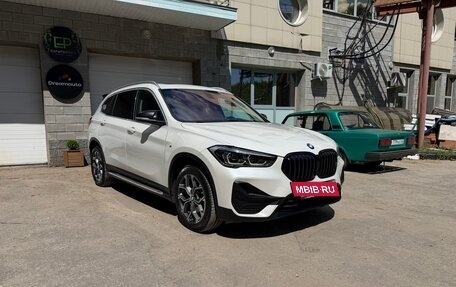 BMW X1, 2021 год, 2 550 000 рублей, 2 фотография
