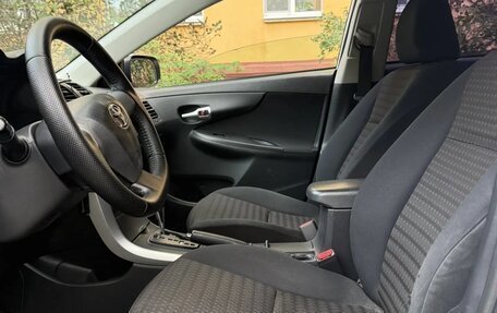 Toyota Corolla, 2010 год, 990 000 рублей, 12 фотография