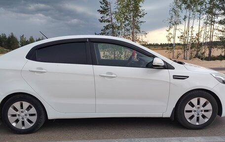 KIA Rio III рестайлинг, 2014 год, 850 000 рублей, 4 фотография