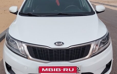 KIA Rio III рестайлинг, 2014 год, 850 000 рублей, 2 фотография