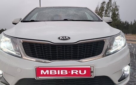 KIA Rio III рестайлинг, 2014 год, 850 000 рублей, 18 фотография