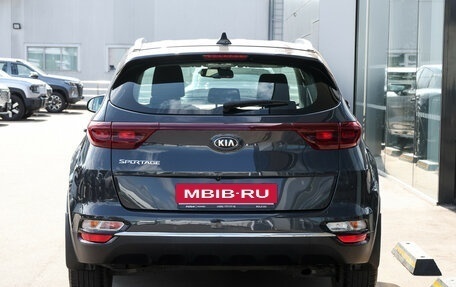 KIA Sportage IV рестайлинг, 2021 год, 2 049 000 рублей, 6 фотография