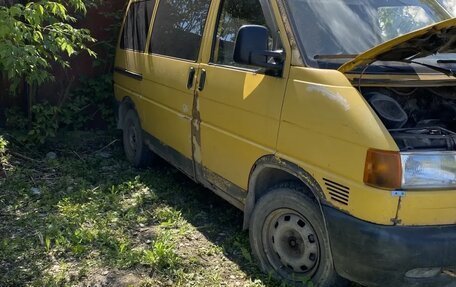 Volkswagen Transporter T4, 1997 год, 270 000 рублей, 2 фотография