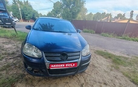 Volkswagen Jetta VI, 2006 год, 285 000 рублей, 1 фотография