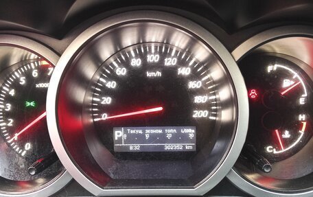 Suzuki Grand Vitara, 2011 год, 890 000 рублей, 32 фотография