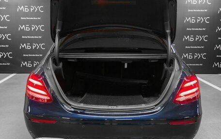 Mercedes-Benz E-Класс, 2018 год, 3 250 000 рублей, 21 фотография