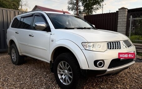 Mitsubishi Pajero Sport II рестайлинг, 2013 год, 1 300 000 рублей, 2 фотография