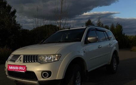 Mitsubishi Pajero Sport II рестайлинг, 2013 год, 1 300 000 рублей, 14 фотография