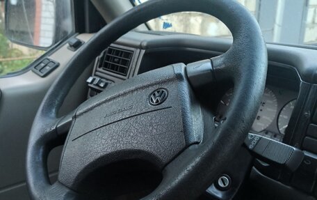 Volkswagen Caravelle T4, 1994 год, 680 000 рублей, 13 фотография