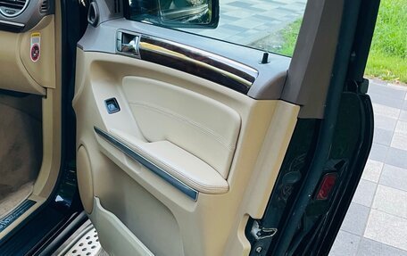 Mercedes-Benz M-Класс, 2010 год, 1 600 000 рублей, 31 фотография