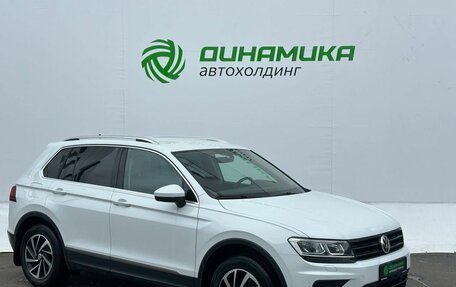Volkswagen Tiguan II, 2018 год, 2 090 000 рублей, 3 фотография