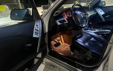 BMW 5 серия, 2006 год, 1 150 000 рублей, 1 фотография