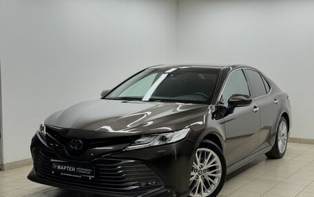 Toyota Camry, 2020 год, 3 120 000 рублей, 1 фотография