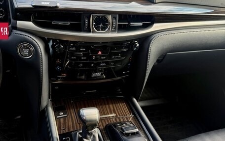 Lexus LX III, 2021 год, 11 000 000 рублей, 12 фотография
