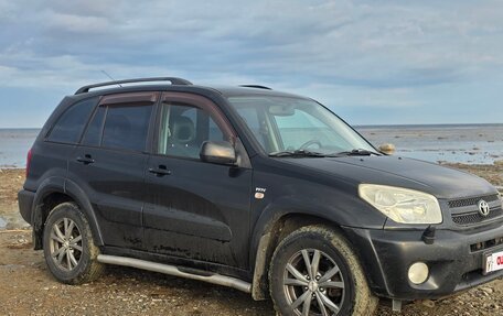 Toyota RAV4, 2004 год, 710 000 рублей, 2 фотография