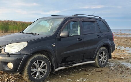 Toyota RAV4, 2004 год, 710 000 рублей, 4 фотография