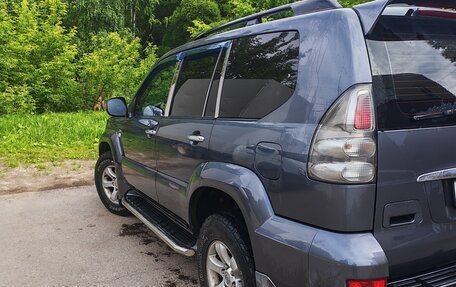 Toyota Land Cruiser Prado 120 рестайлинг, 2009 год, 2 353 535 рублей, 5 фотография