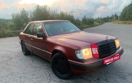 Mercedes-Benz E-Класс, 1993 год, 200 000 рублей, 5 фотография