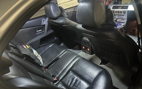 BMW 5 серия, 2006 год, 1 150 000 рублей, 11 фотография