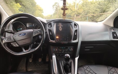 Ford Focus III, 2013 год, 950 000 рублей, 2 фотография