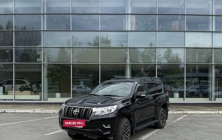 Toyota Land Cruiser Prado 150 рестайлинг 2, 2021 год, 4 490 000 рублей, 2 фотография