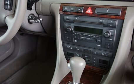 Audi A6, 2002 год, 1 600 000 рублей, 11 фотография