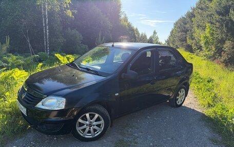 Renault Logan I, 2010 год, 350 000 рублей, 2 фотография