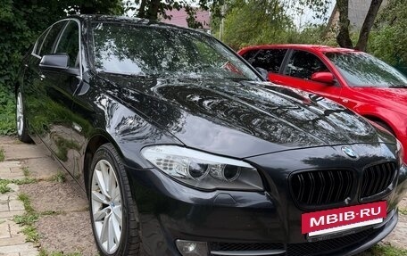 BMW 5 серия, 2012 год, 2 300 000 рублей, 3 фотография