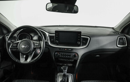 KIA XCeed I, 2021 год, 1 769 000 рублей, 10 фотография