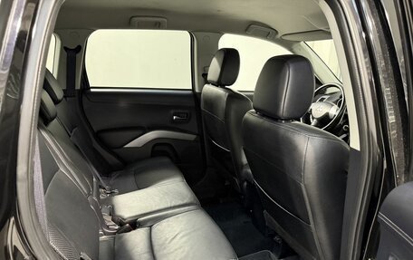 Mitsubishi Outlander III рестайлинг 3, 2012 год, 1 299 800 рублей, 4 фотография