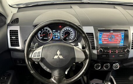 Mitsubishi Outlander III рестайлинг 3, 2012 год, 1 299 800 рублей, 9 фотография