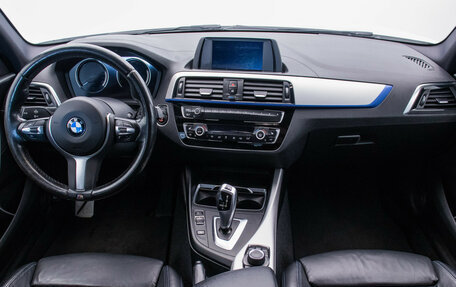 BMW 1 серия, 2018 год, 1 890 000 рублей, 13 фотография