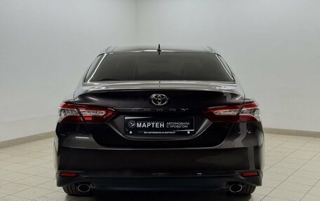 Toyota Camry, 2020 год, 3 120 000 рублей, 5 фотография