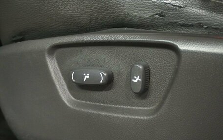 Opel Antara I, 2011 год, 825 000 рублей, 16 фотография