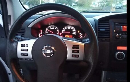 Nissan Pathfinder, 2011 год, 1 900 000 рублей, 8 фотография
