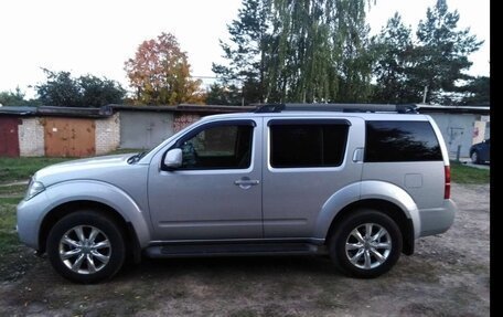 Nissan Pathfinder, 2011 год, 1 900 000 рублей, 4 фотография