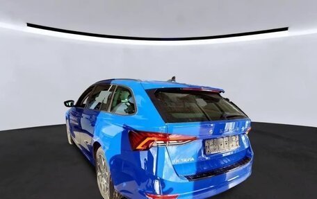 Skoda Octavia IV, 2022 год, 2 092 000 рублей, 4 фотография