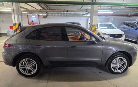 Porsche Macan I рестайлинг, 2015 год, 3 850 000 рублей, 4 фотография