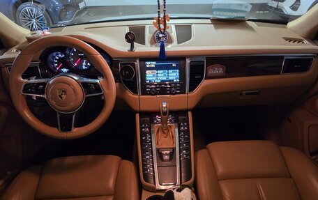 Porsche Macan I рестайлинг, 2015 год, 3 850 000 рублей, 10 фотография