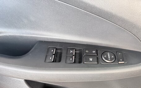 Hyundai Tucson III, 2019 год, 2 300 000 рублей, 10 фотография