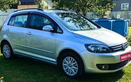 Volkswagen Golf Plus II, 2013 год, 1 150 000 рублей, 3 фотография